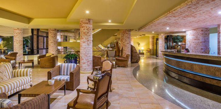 Lieliska atpūta pie smilšu pludmales 4* CALHETA BEACH viesnīcā Madeirā! 6