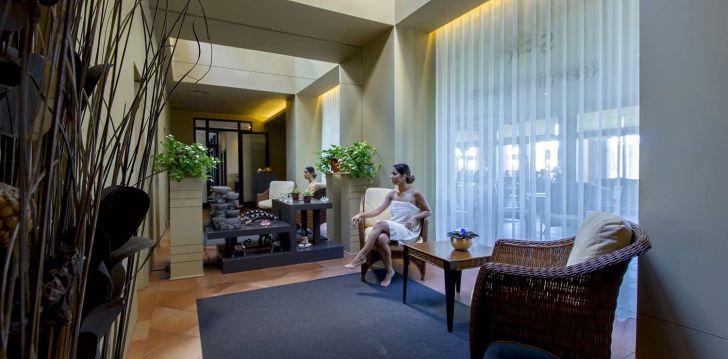 Lieliska atpūta pie smilšu pludmales 4* CALHETA BEACH viesnīcā Madeirā! 14