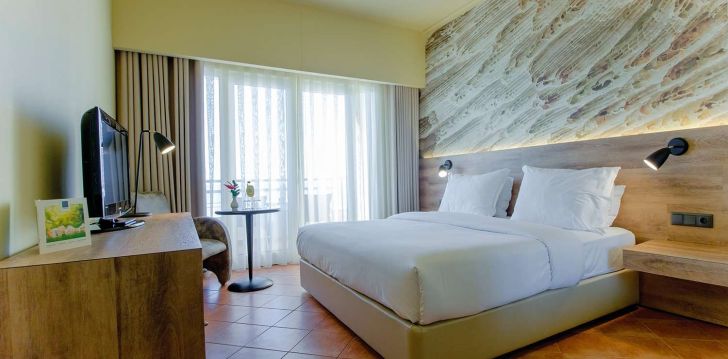 Lieliska atpūta pie smilšu pludmales 4* CALHETA BEACH viesnīcā Madeirā! 19