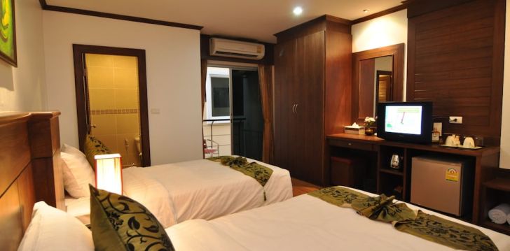 Atvaļinājums ar jumta baseinu 3* HEMINGWAY'S HOTEL Puketā, Taizemē! 25