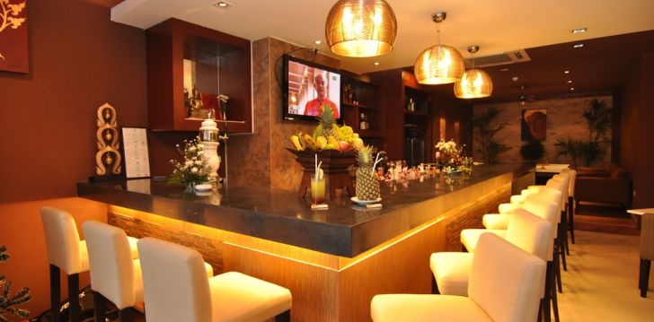 Atvaļinājums ar jumta baseinu 3* HEMINGWAY'S HOTEL Puketā, Taizemē! 8