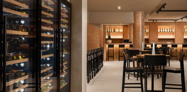 Atpūta Grieķijā – 5* viesnīcā ELECTRA PALACE! 12
