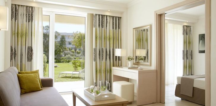 Atpūta Grieķijā – 5* viesnīcā ELECTRA PALACE! 10