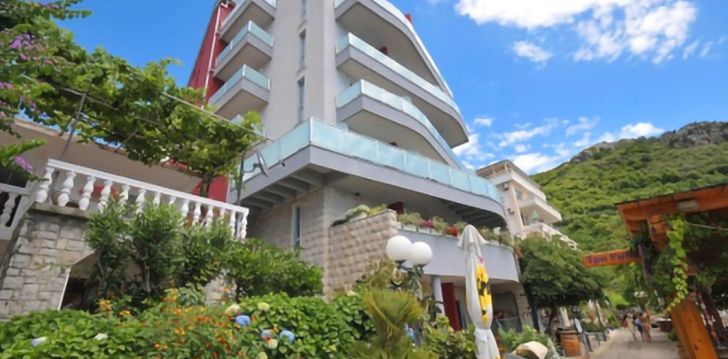 Apartamenti pie pašas jūras 3* APARTMENTS LUX TRI RIBARA Bečiči pie Budvas, Melnkalnē! 4