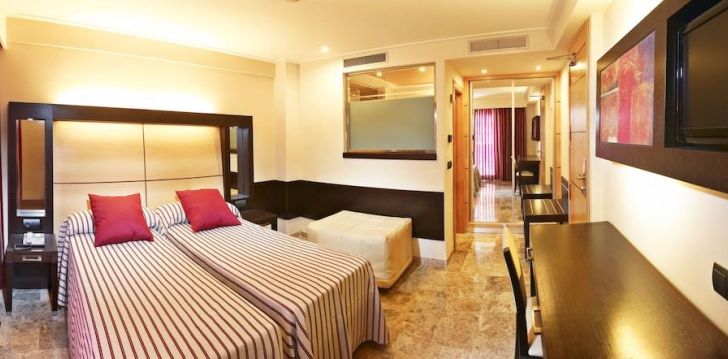 Baudiet atpūtu tikai pieaugušajiem 4* MLL MEDITERRANEAN BAY Maljorkā! 17