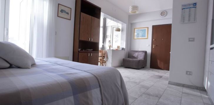 Baudiet laisku un izdevīgu atpūt 3* B&B ETNA SEA HOUSE Katānijā, Sicīlijā! 10