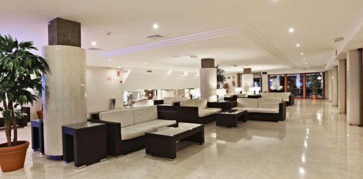 SANDOS GRIEGO 4* - laiska atpūta Toremolinosā, Spānijā! 9
