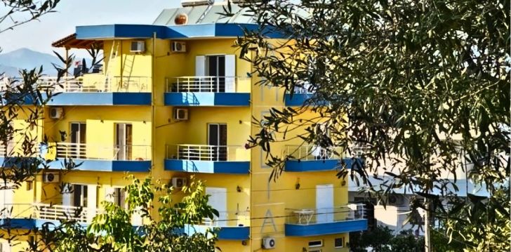 Baudiet Adrijas jūras piekrastes šarmu 3* AMELIA APARTMENTS Ksamilā, Albānijā! 1
