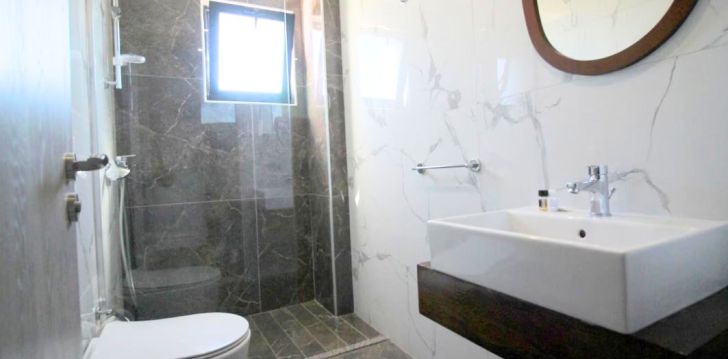 Baudiet atpūta netālu no pludmales 4* SUNWAY viesnīcā Ksamilā, Albānijā! 11