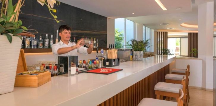 Lieliska atpūta 4* NIRIIDES BEACH HOTEL Rodā, Grieķijā! 17