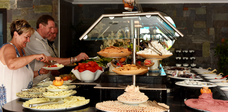 Baudiet atpūtu ar visu ģimeni izdevīgajā 3* AYAZ AQUA BEACH HOTEL Bodrumā, Turcijā! 93