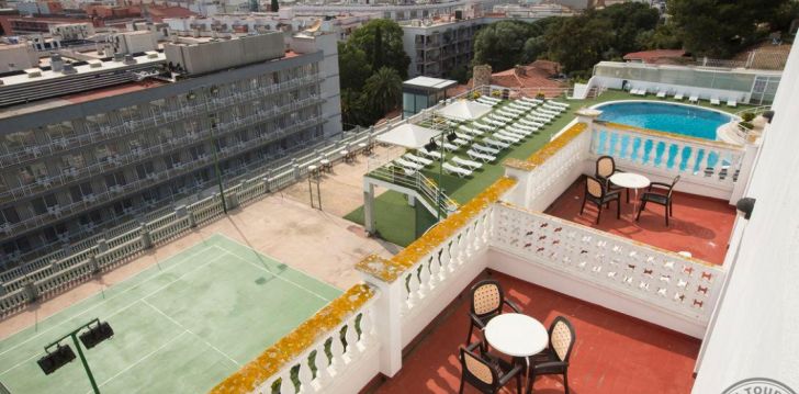Atpūtieties saulainajā Kosta Bravā 4* viesnīcā DON JUAN TOSSA! 60