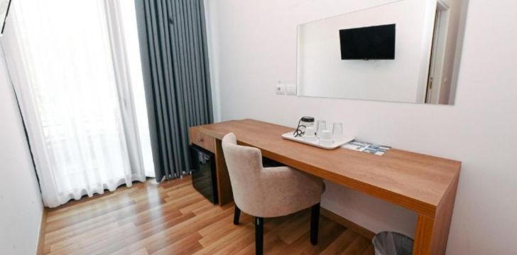 Atvaļinājums ar baseinu, 250 metrus no jūras 4* BIANCO viesnīcā Ksamilā, Albānijā! 26