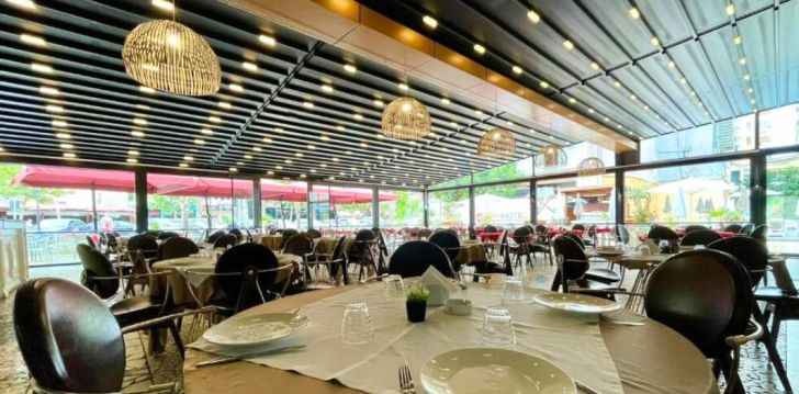 Baudiet atpūtu ar baseinu, 100 m no pludmales 4* AMH HOTEL Duresā, Albānijā! 2