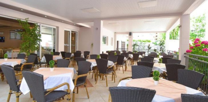 Baudiet atvaļinājumu 3* SUZANA viesnīcā Budvā, Melnkalnē! 3