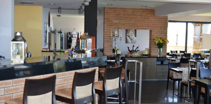 Baudiet skatu un atpūtu 4* HOTEL CAIS DA OLIVEIRA Madeirā! 13