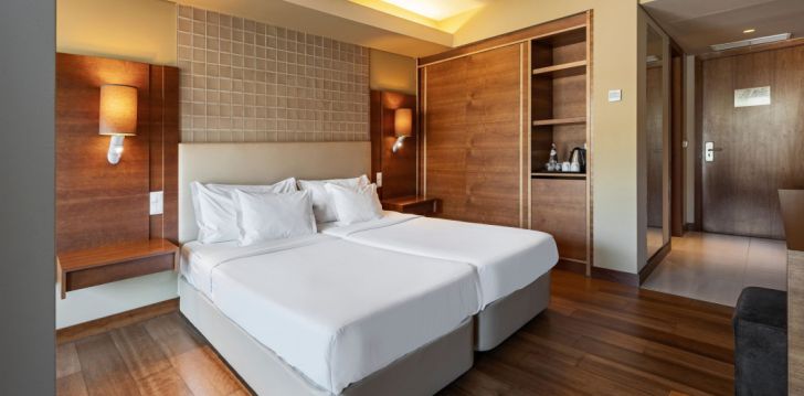 Baudiet atvaļinājumu ar jumta baseinu un skatu 4* THE VIEWS BAIA (18+) Madeirā! 12