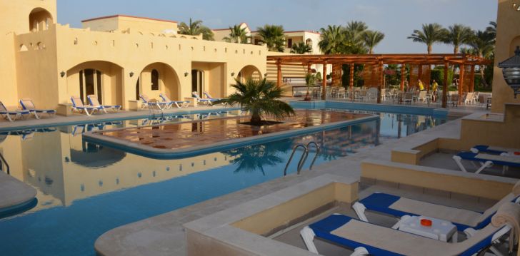 Izbaudiet atpūtu tikai pieaugušajiem 5* ROMANCE REGENCY CLUB Šarmelšeihā, Ēģiptē! 5