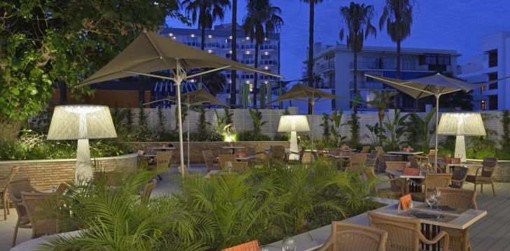 SOL TORREMOLINOS DON PEDRO 4* - atpūta pāri ielai no pludmales Malagā, Spānijā! 24