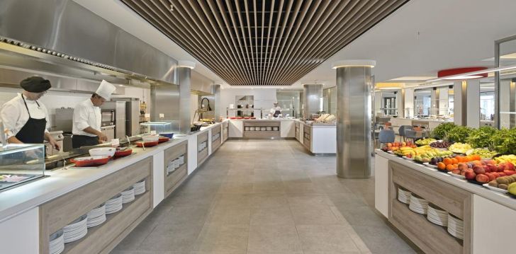 SOL TORREMOLINOS DON PEDRO 4* - atpūta pāri ielai no pludmales Malagā, Spānijā! 12