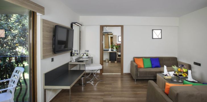 Brīvdienas pilnas ar izklaidēm Turcijā, 5* KIMEROS PARK HOLIDAY VILLAGE viesnīcā! 61