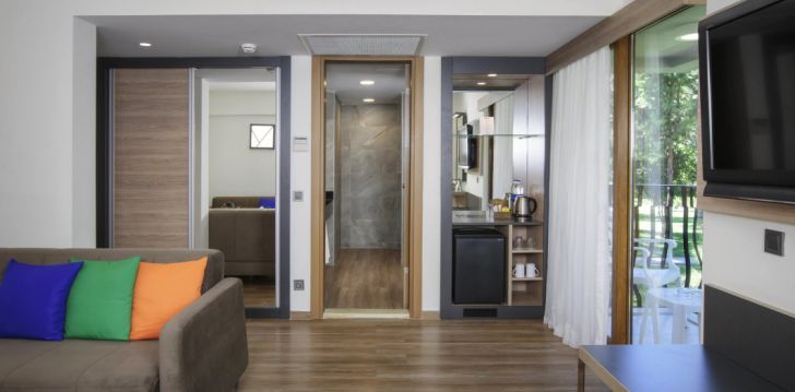 Brīvdienas pilnas ar izklaidēm Turcijā, 5* KIMEROS PARK HOLIDAY VILLAGE viesnīcā! 64