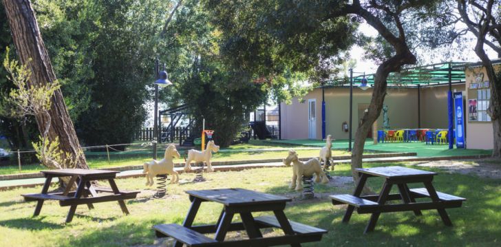 Brīvdienas pilnas ar izklaidēm Turcijā, 5* KIMEROS PARK HOLIDAY VILLAGE viesnīcā! 42