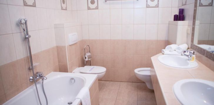 Baudiet atpūtu ar skatu netālu no vecpilsētas 3* SECESJA viesnīcā Krakovā, Polijā! 7