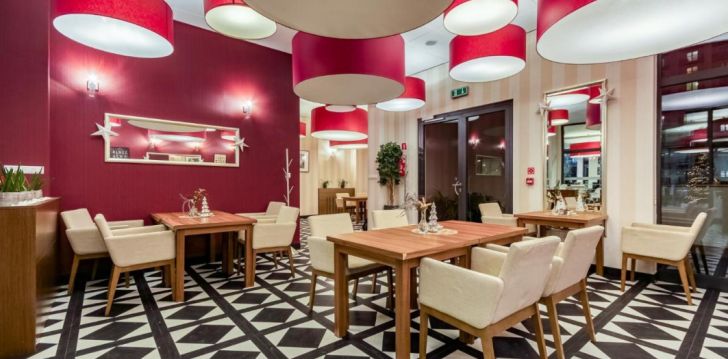 Dodieties pilsētas atpūtā 4* SWING HOTEL Krakovā, Polijā! 15