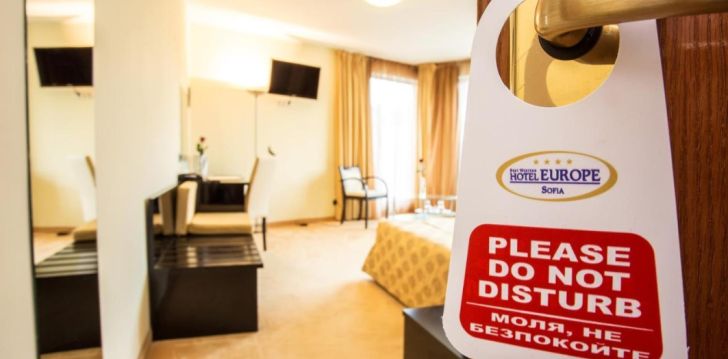 Ērta un moderna atpūta ar baseinu 4* EUROPE HOTEL Sofijā, Bulgārijā! 21