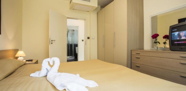 Ērta un moderna atpūta ar baseinu 4* EUROPE HOTEL Sofijā, Bulgārijā! 33