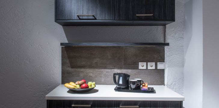 Dodieties modernā un gaumīgā atvaļinājumā uz 4* INDIGO INN Krētā, Grieķijā! 32