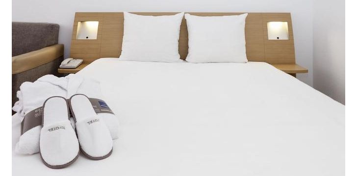 Ērta un moderna atpūta 4* NOVOTEL ATHENS viesnīcā Atēnās, Grieķijā! 5