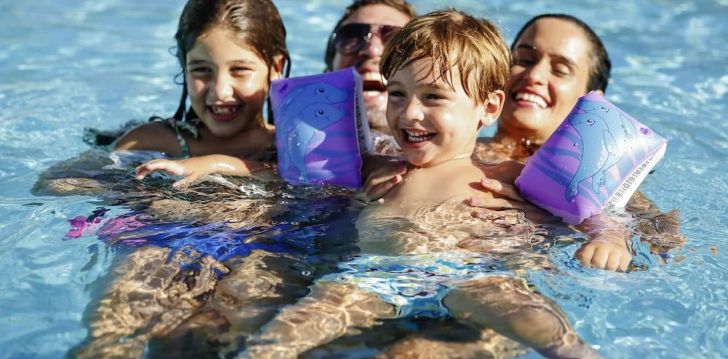 Ērta un moderna atpūta 4* NOVOTEL ATHENS viesnīcā Atēnās, Grieķijā! 9