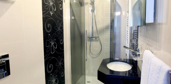 Baudiet pilsētas atpūtu 3* HOTEL AMBIANCE Bukarestē, Rumānijā! 12