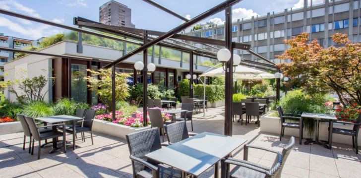 Augstas kvalitātes atpūta 4* CROWNE PLAZA ZURICH viesnīcā Cīrihē, Šveicē! 32