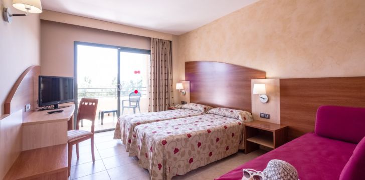Laiska atpūta 4* CALIFORNIA PALACE viesnīcā Salou, Spānijas Kostadoradā! 3