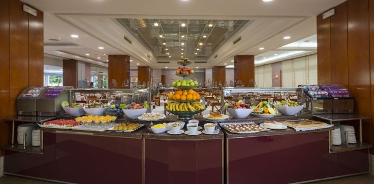 Baudiet atvaļinājumu 4* 4R GRAN REGINA viesnīcā Salou, Spānijas Kostadoradā! 33
