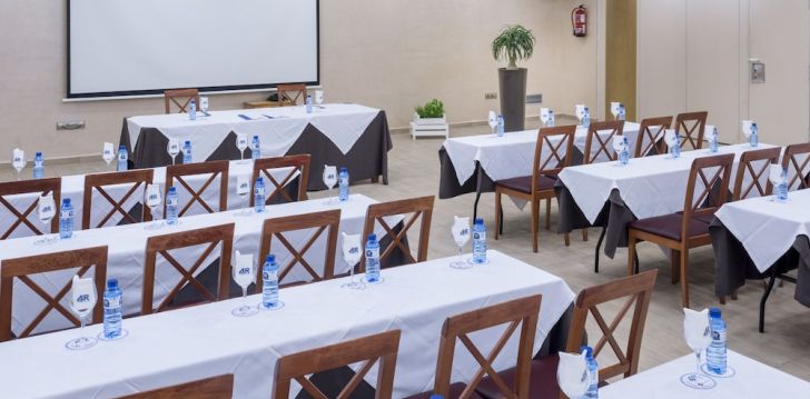 Baudiet atvaļinājumu 4* 4R GRAN REGINA viesnīcā Salou, Spānijas Kostadoradā! 42
