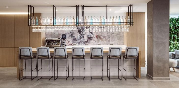 HOTEL JULIANI 4* - eleganta viesnīca ar jumta baseinu Maltā! 4