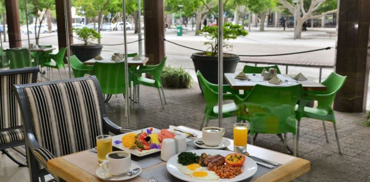 4* CAPETONIAN HOTEL Keiptaunā, Dienvidāfrikā - atpūta ar gaumi! 5