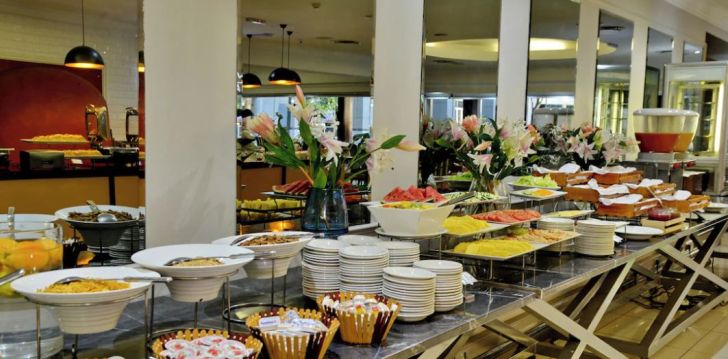 4* CAPETONIAN HOTEL Keiptaunā, Dienvidāfrikā - atpūta ar gaumi! 7