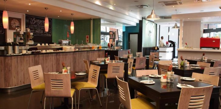 3* CAPE DIAMOND BOUTIQUE HOTEL Keiptaunā, Dienvidāfrikā - laiska atpūtu pilsētā! 4