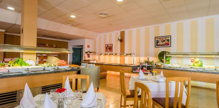 Laiska atpūta 3* BELLEVUE AQUARIUS viesnīcā Lanzarotē, Kanāriju salās! 10