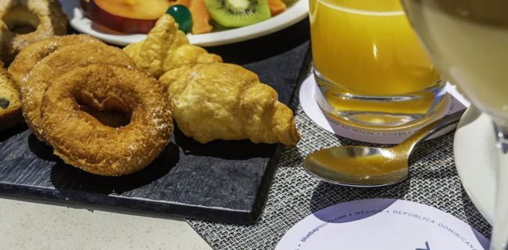 Laiska atpūta 3* BELLEVUE AQUARIUS viesnīcā Lanzarotē, Kanāriju salās! 13