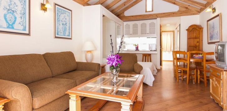 Baudiet atvaļinājumu 4* SANDS BEACH RESORT pie jūras Lanzarotē, Kanāriju salās! 23