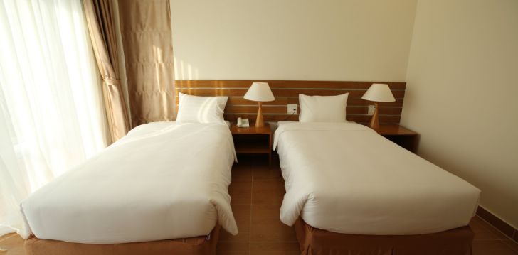 Izbaudiet izdevīgu atpūtu 3* AMON HOTEL Fukuokas salā Vjetnamā! 7