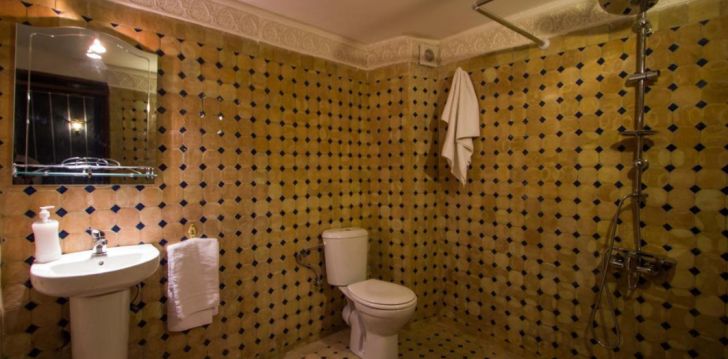 Palieciet pie pašas vecpilsētas 3* DAR EL MATHAF riādā Fēsā, Marokā! 18