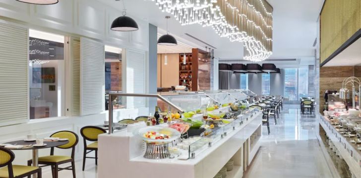 Ērta atpūta 4* HOLIDAY INN DOHA Kataras galvaspilsētā Dohā! 17