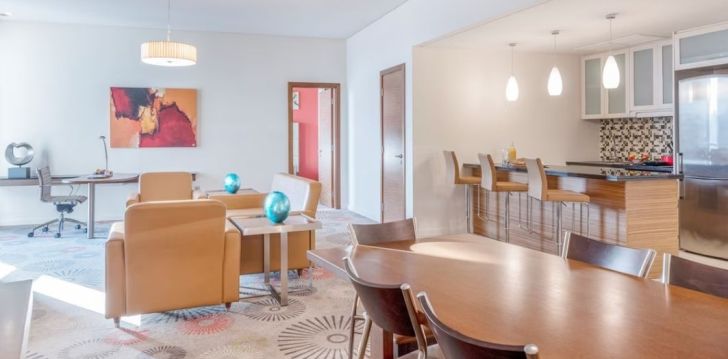 Atpūta 5* CROWNE PLAZA DOHA viesnīca Dohā, Kataras galvaspilsētā! 41